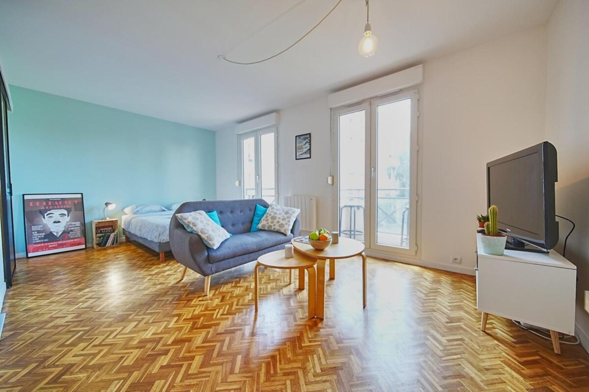 L'escapade - And Modern - 8th * Lyon